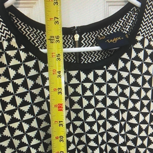 Vintage Say Taylor Geometric Black and Cream Dress Size 12 - Picture 1 of 5
